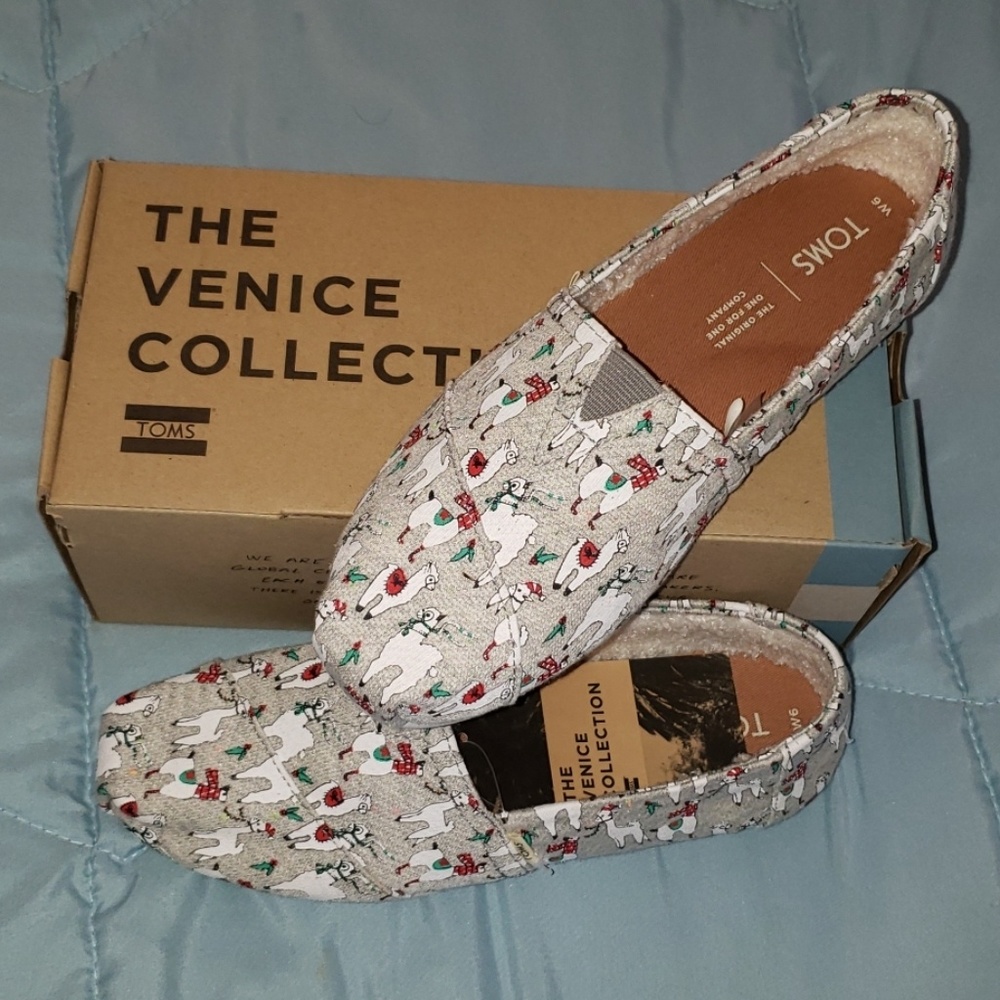 FA-LA-LLAMAS Toms